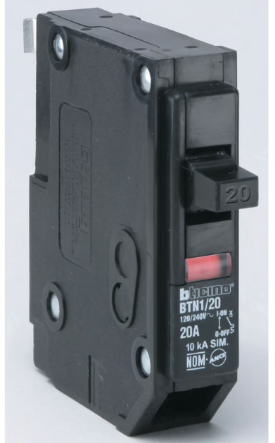 Interruptor Termomagnético Enchufable 1 X 20A 120V-240V