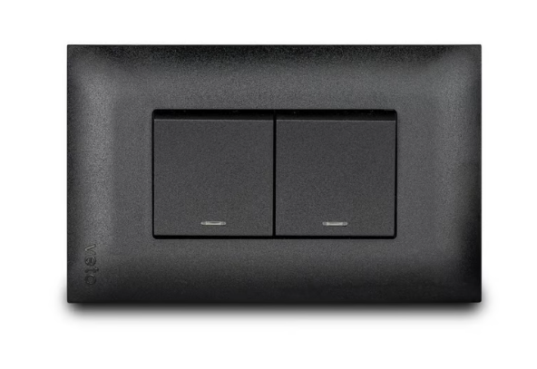 Apagador Esc. Doble 15 Amp con Luz Piloto + Placa Vive Negro