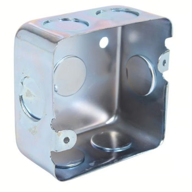 Caja cuadrada 1 1/2" galvanizada
